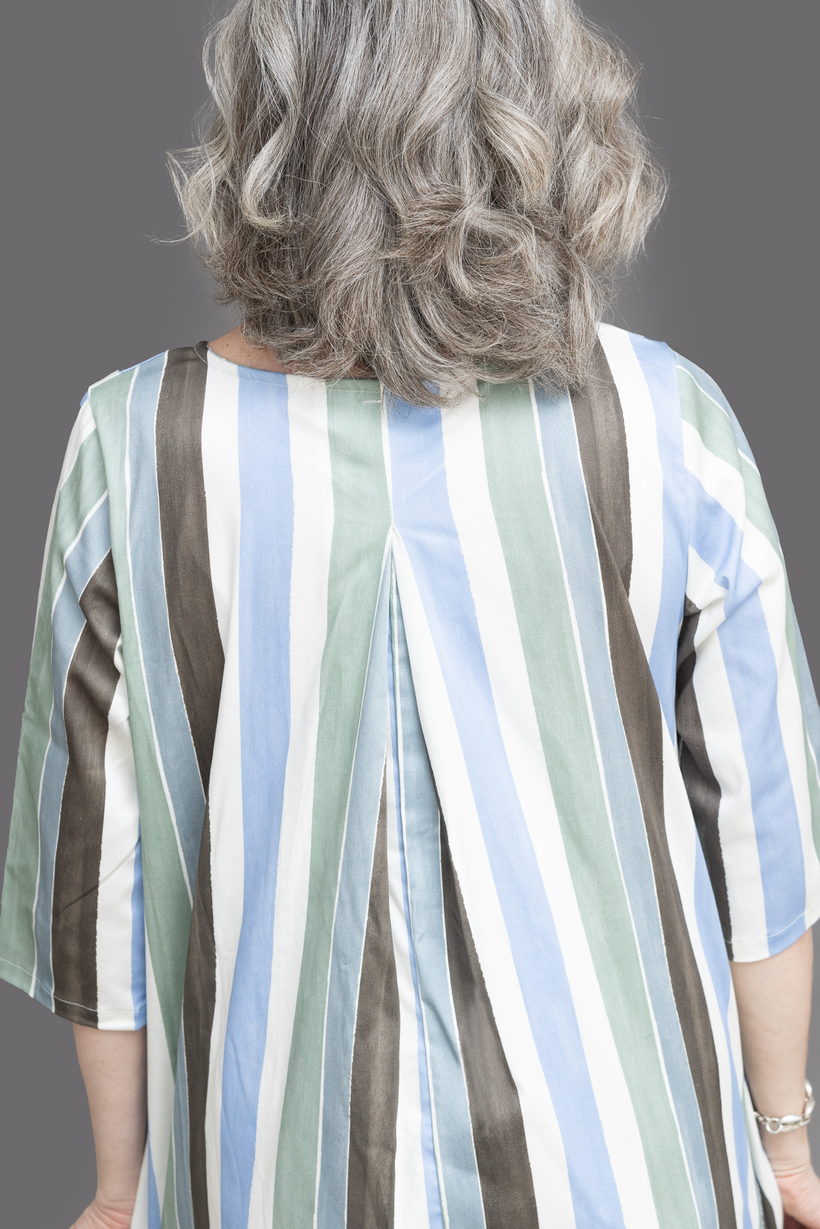 Abito Brunilde fantasia Cold Stripes - immagine 3